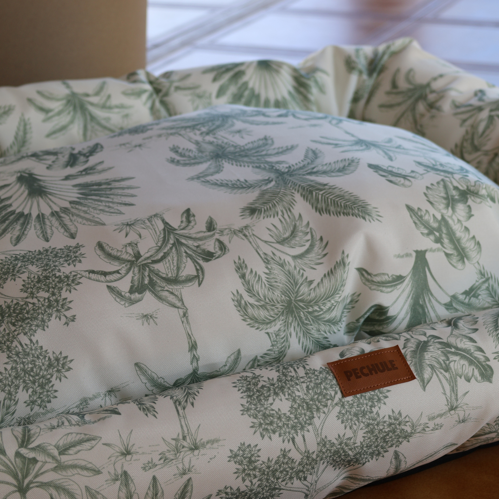 Camita Impermeable Rio - Talle M (75x60cm)