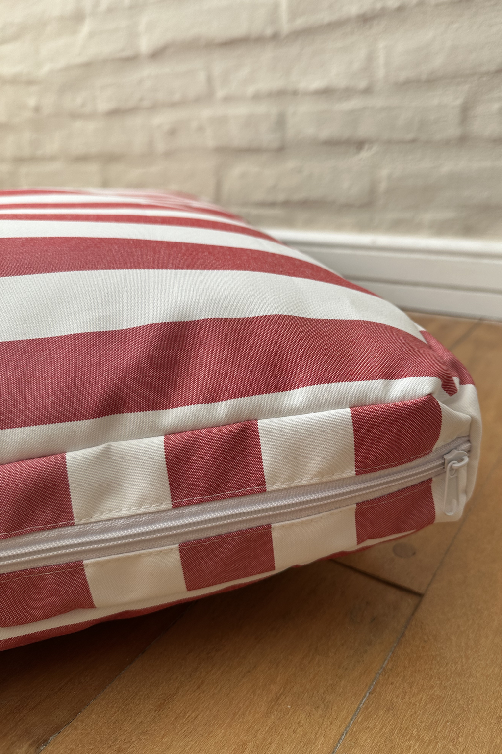 Colchoneta Roja - Talle L (90x65cm)