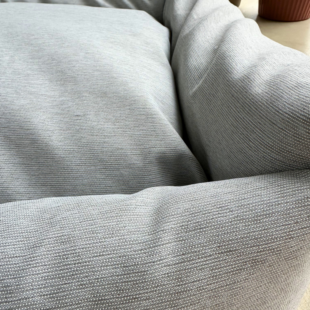 Camita Impermeable Gris - Talle L (90x70cm)