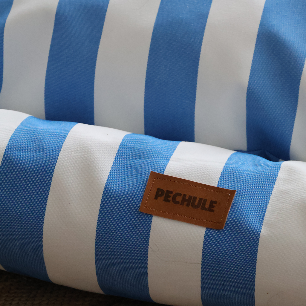 Camita Impermeable Azul - Talle S (60x50cm)