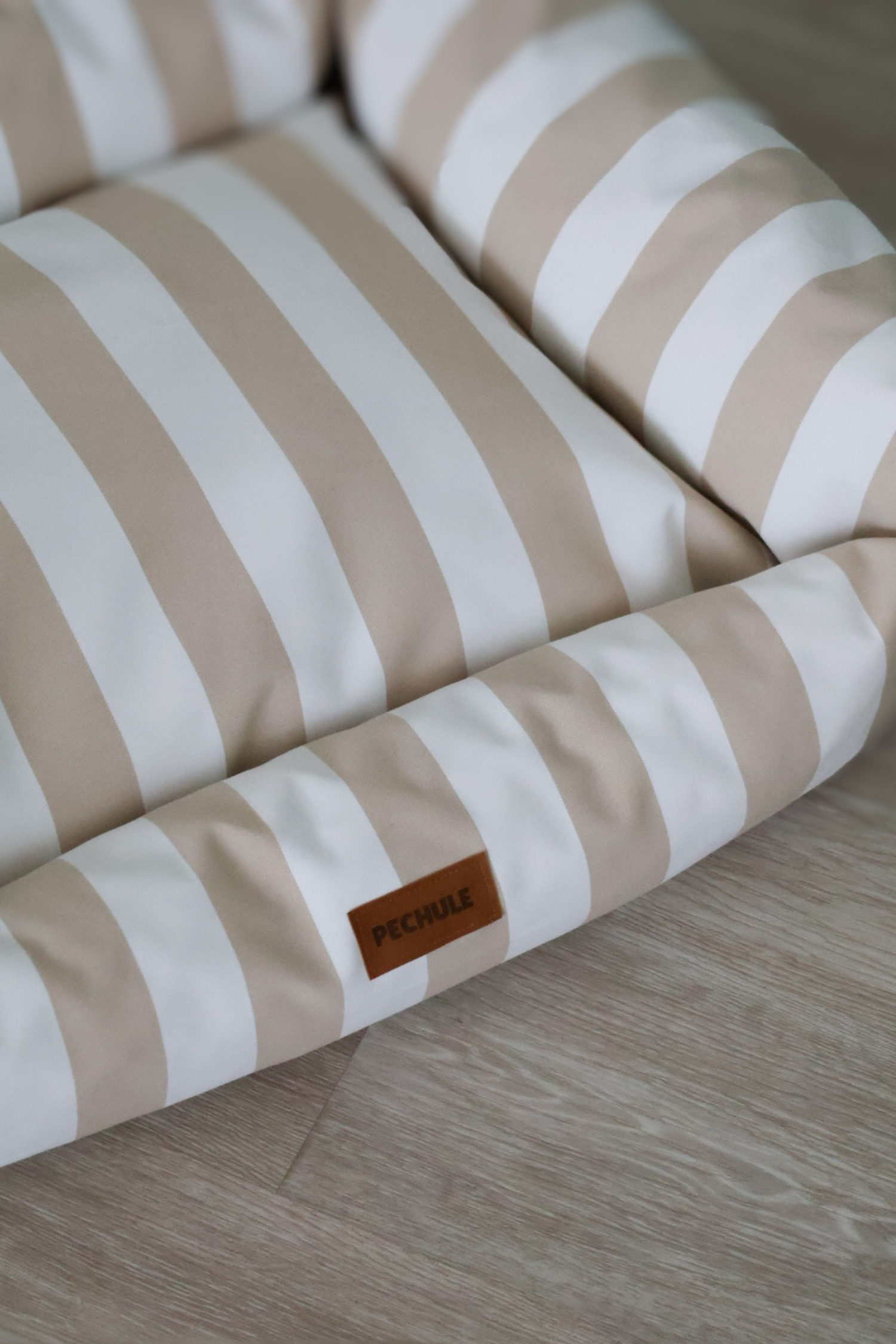 Camita Impermeable Beige - Talle S (60x50cm)