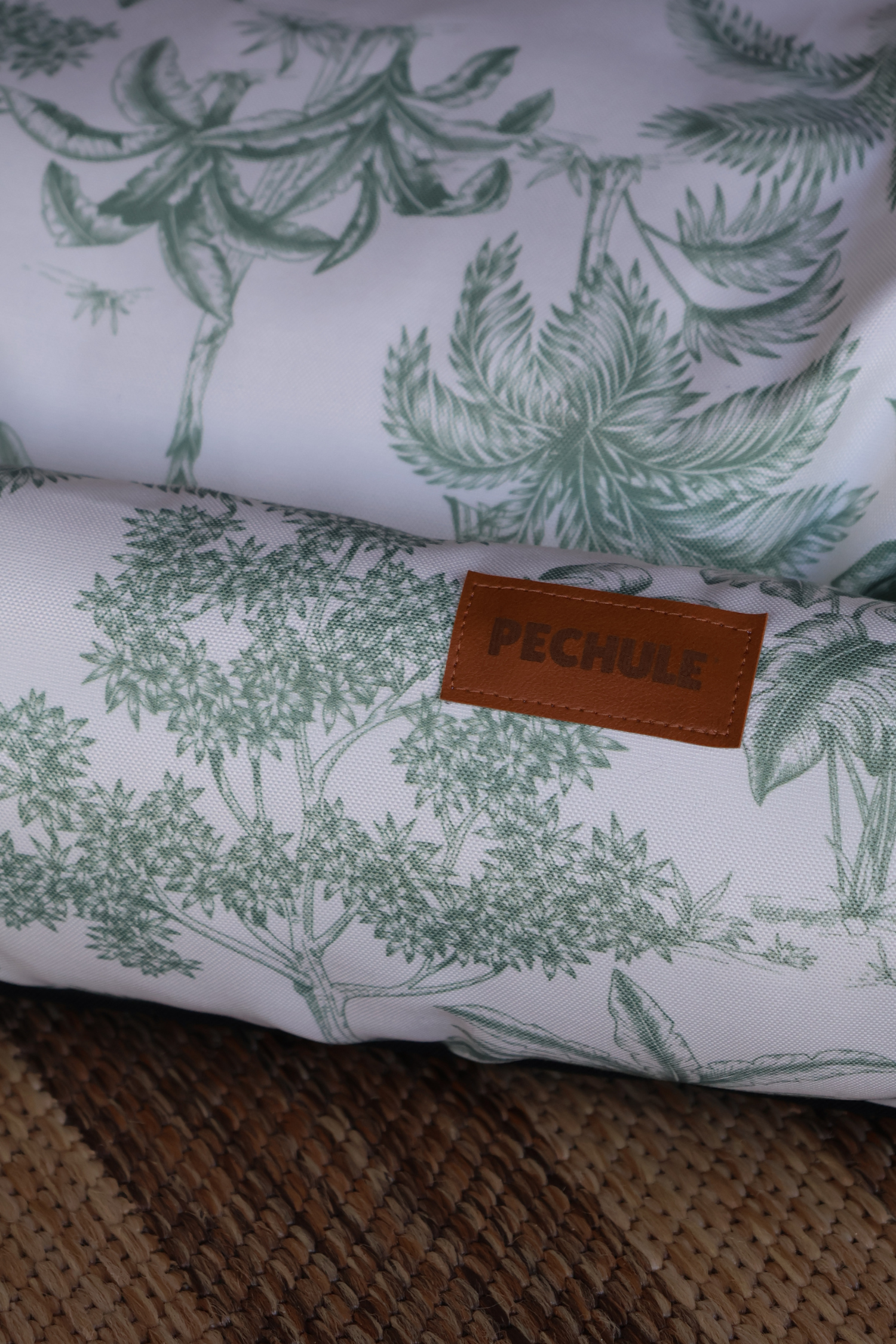 Camita Impermeable Rio - Talle M (75x60cm)