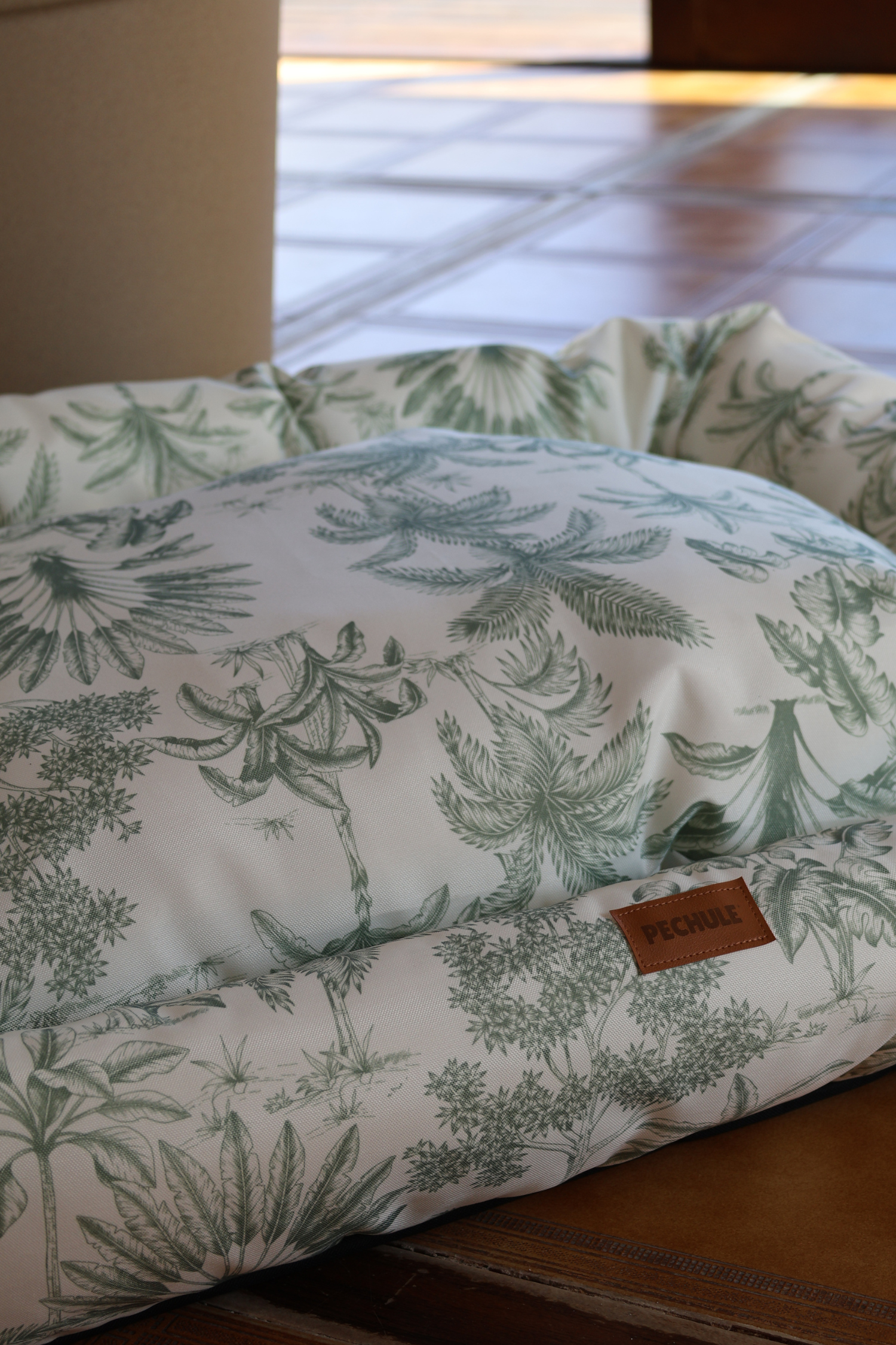 Camita Impermeable Rio - Talle M (75x60cm)